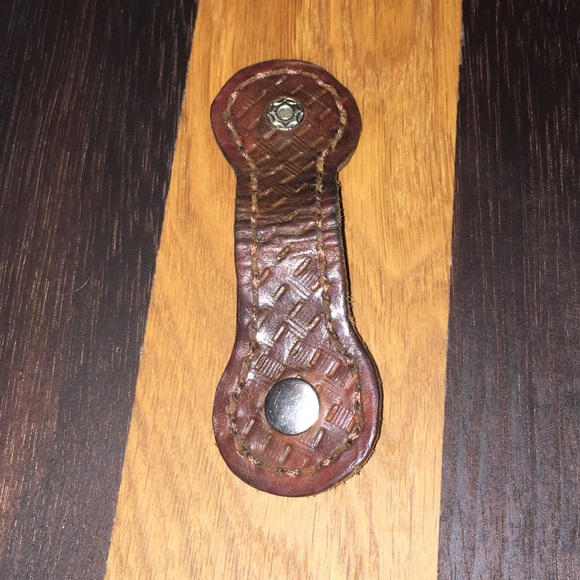 Leather key fob - Picture 4 of 4
